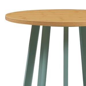 Stolik boczny Lensuu 48xØ48 cm pastelowa zieleń/dąb [en.casa]