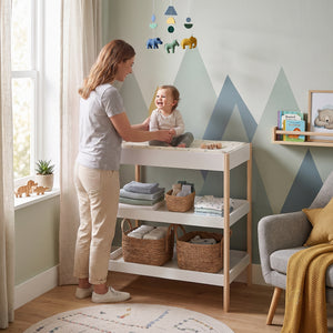 Przewijak Oupilu z 2 półkami 91x82x53 cm Biały [en.casa]