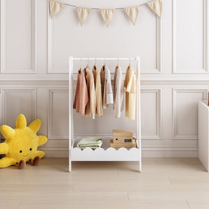Szafka na ubrania dziecięce Vestnes 99x66x38 cm [en.casa]